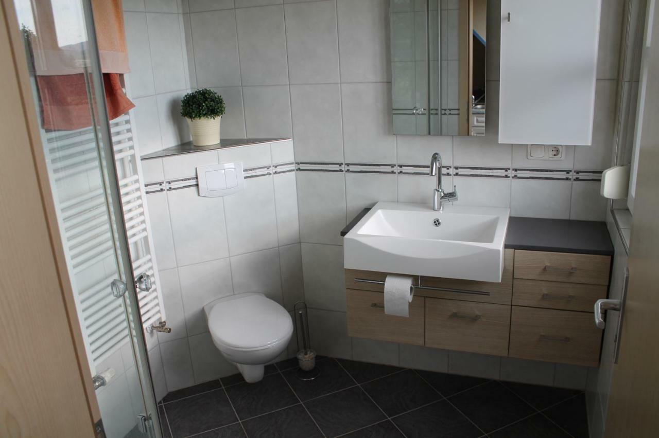 Bio-Bauernhof Rhoen Schleid Extérieur photo