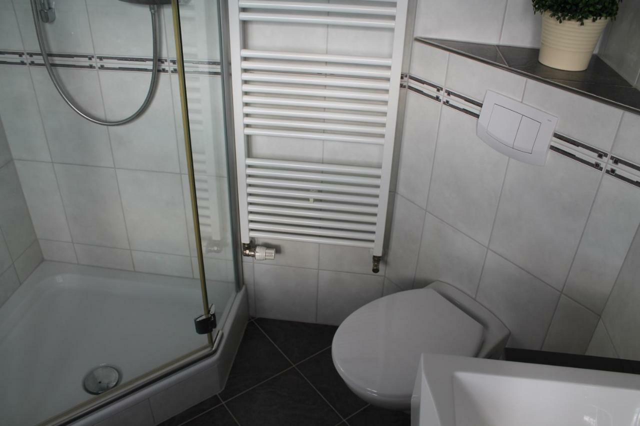 Bio-Bauernhof Rhoen Schleid Extérieur photo